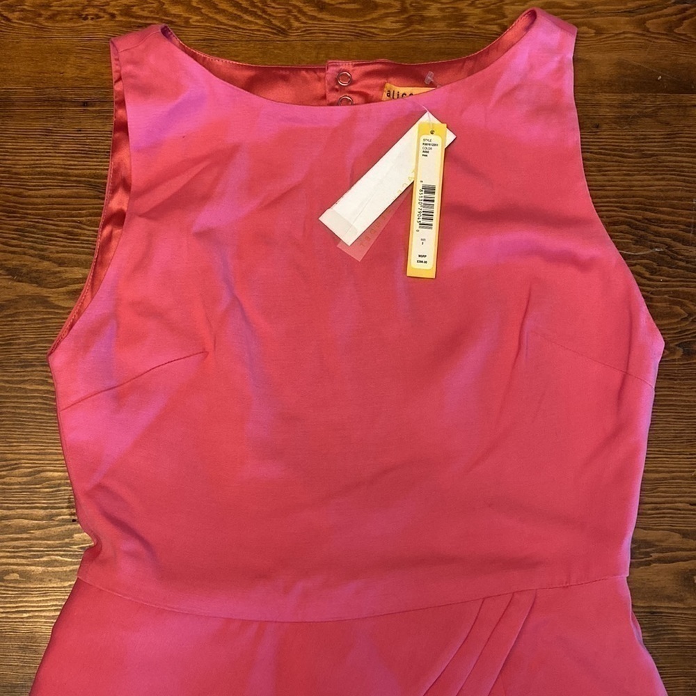 ALICE + Olivia side peplum dress *NEW - Picture 3 of 8